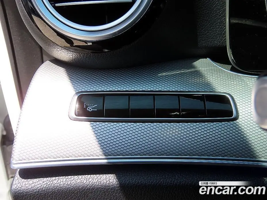 Mercedes-Benz E-Class 2017 1.9 автомат (гидро), фото 13