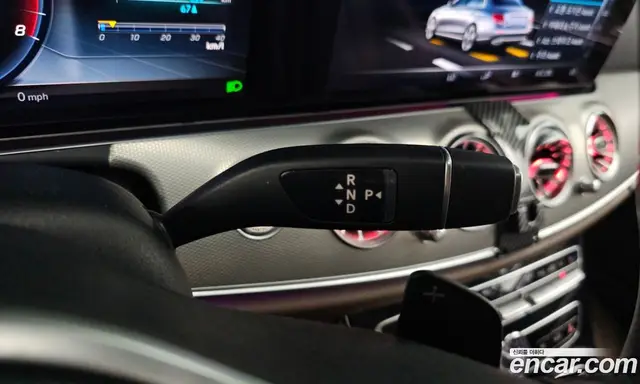 Mercedes-Benz E-Class 2018 2.0 автомат (гидро), миниатюра 12