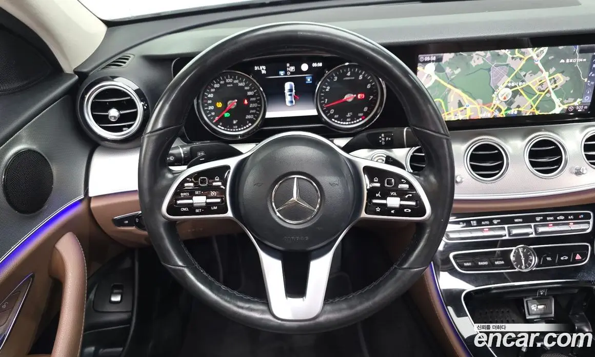 Mercedes-Benz E-Class 2018 2.0 автомат (гидро), фото 13