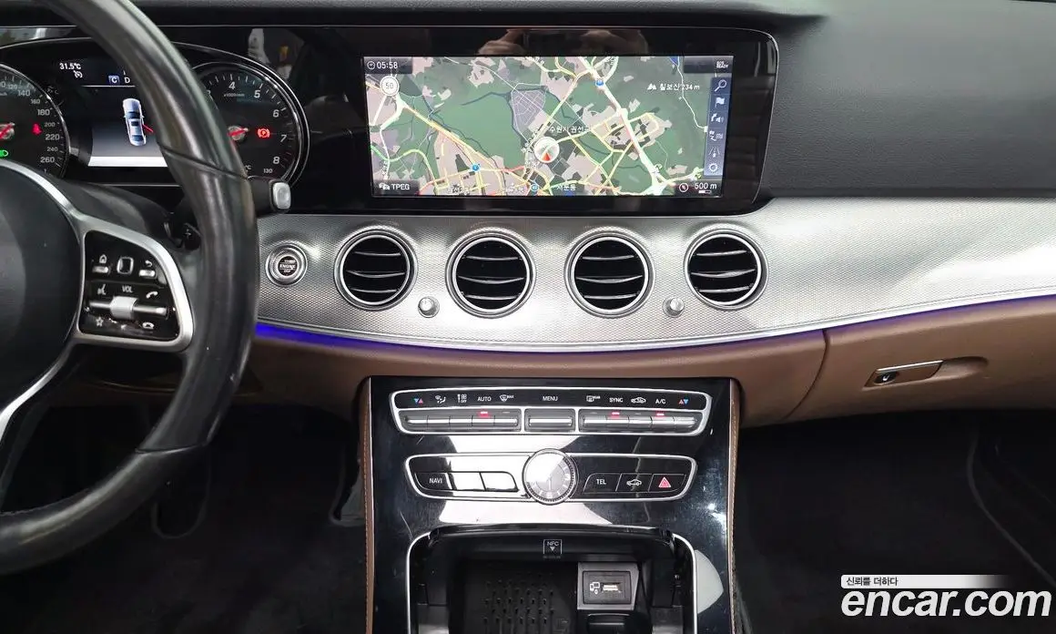 Mercedes-Benz E-Class 2018 2.0 автомат (гидро), фото 14