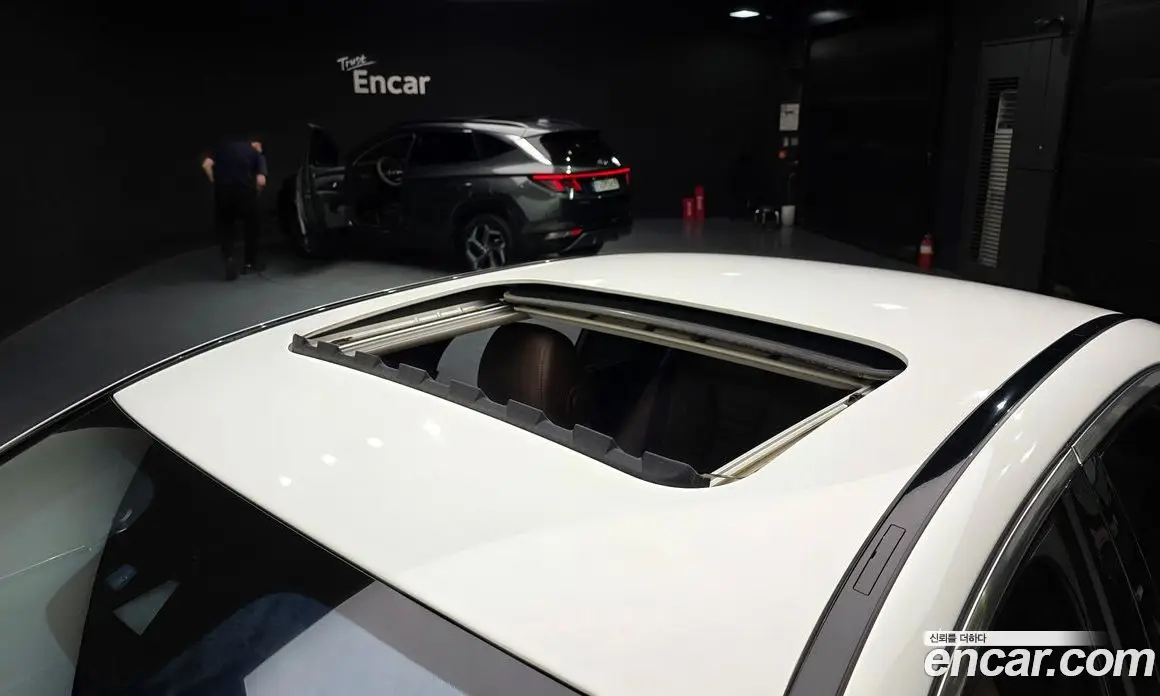Mercedes-Benz E-Class 2018 2.0 автомат (гидро), фото 19