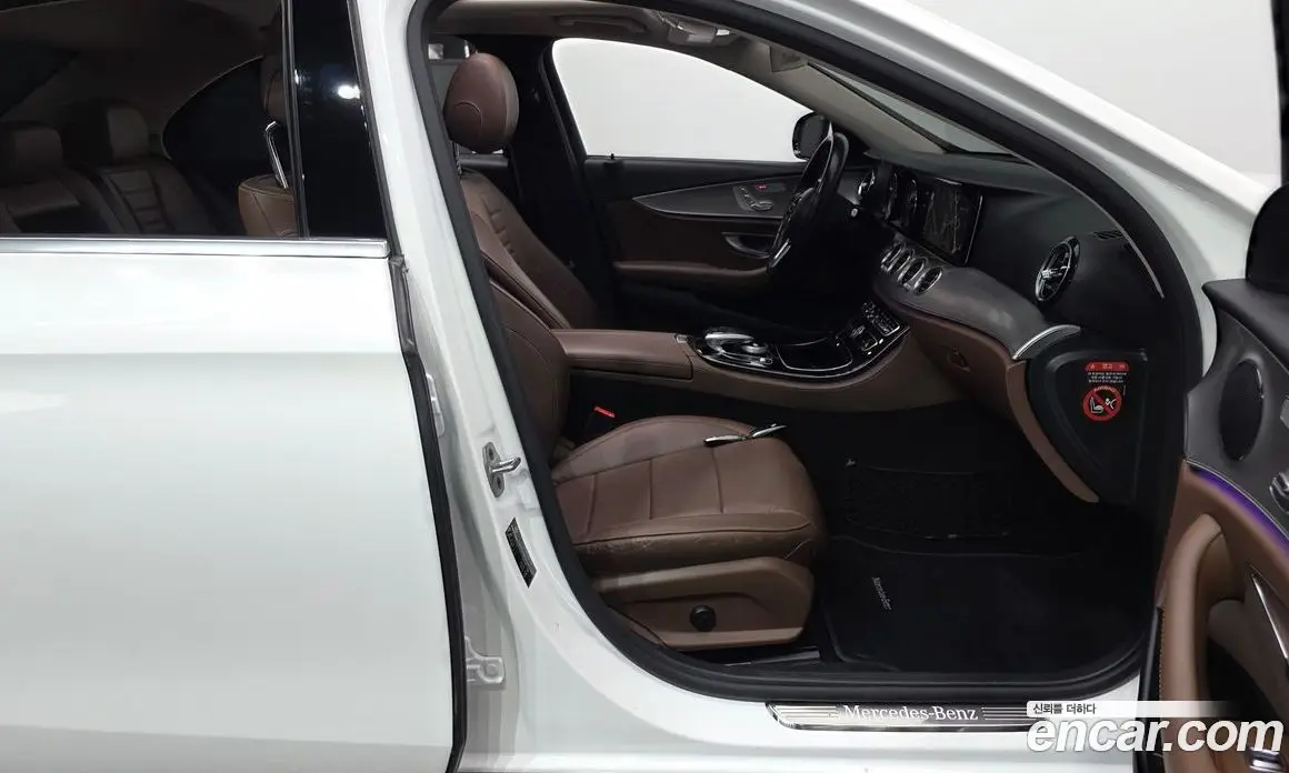 Mercedes-Benz E-Class 2018 2.0 автомат (гидро), фото 10