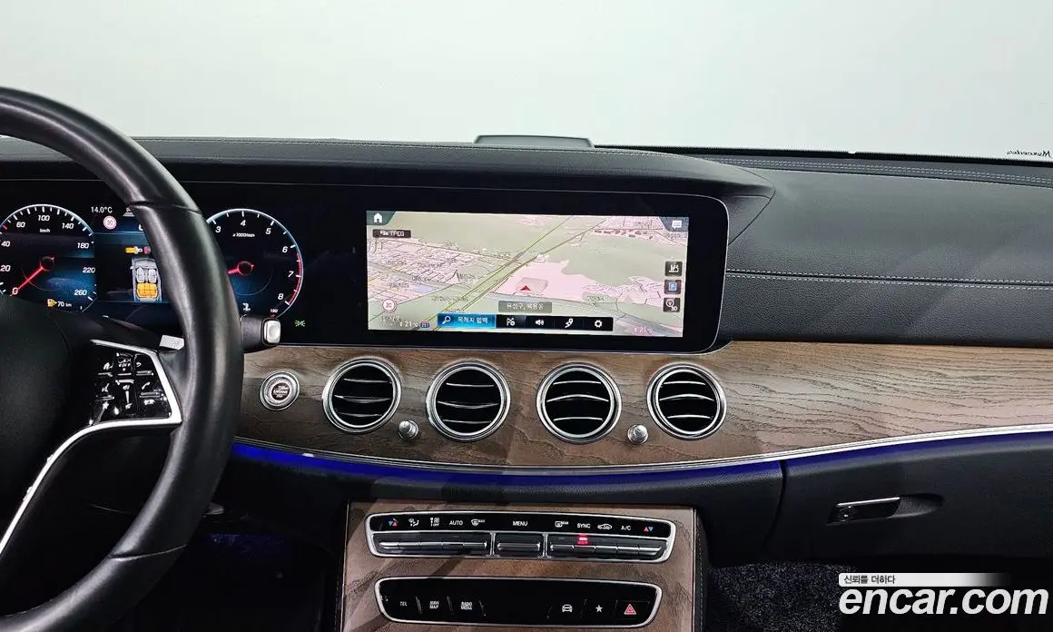 Mercedes-Benz E-Class 2021 2.0 автомат (гидро), фото 15