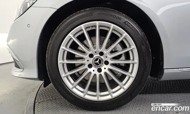 Mercedes-Benz E-Class 2021 2.0 автомат (гидро), миниатюра 5