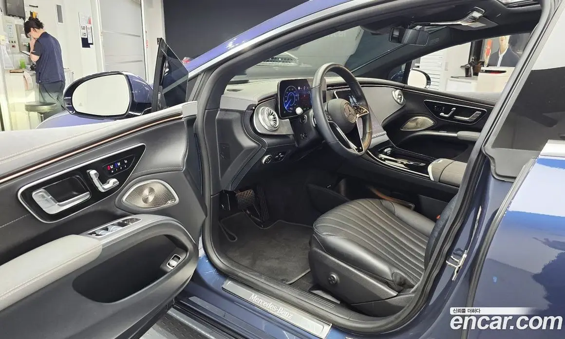 Mercedes-Benz EQS 2022 0.3 автомат (гидро), фото 13