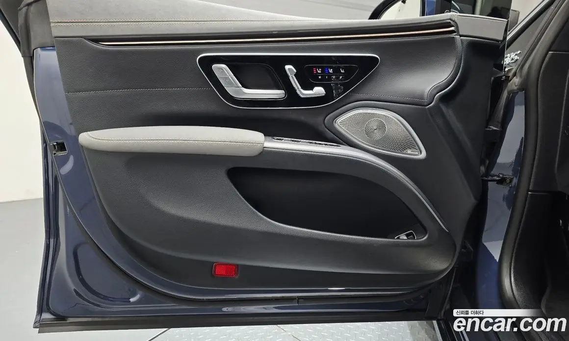 Mercedes-Benz EQS 2022 0.3 автомат (гидро), фото 14