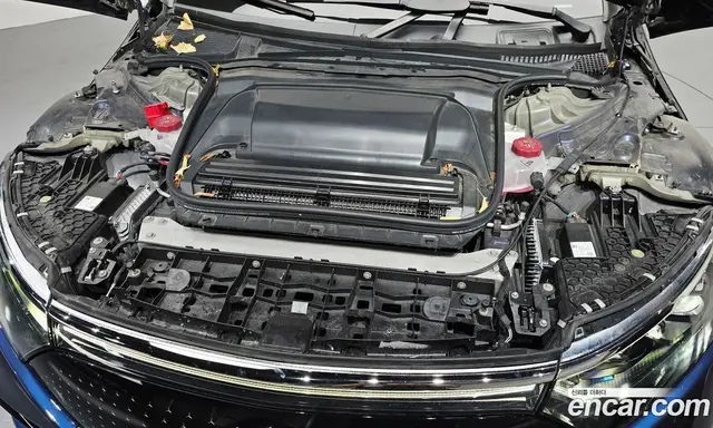 Mercedes-Benz EQS 2022 0.3 автомат (гидро), миниатюра 6