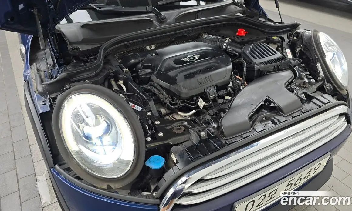Mini Cooper 2015 1.5 автомат (гидро), фото 6