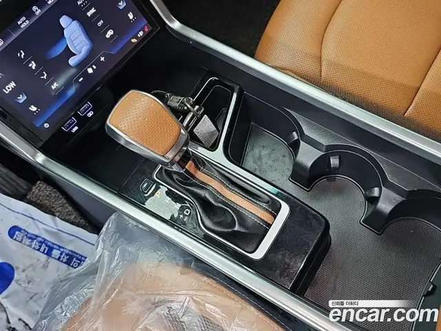 SsangYong Torres 2023 1.5 автомат (гидро), миниатюра 7