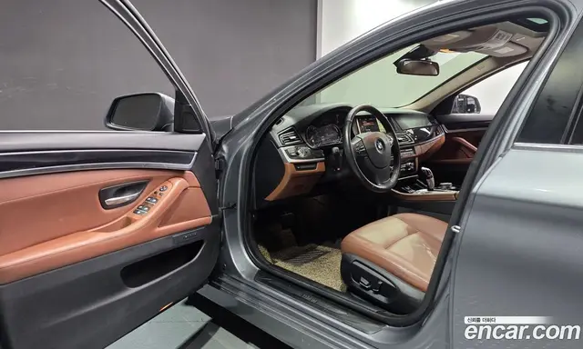 BMW 5 серия 2015 2.0 автомат (гидро), миниатюра 10