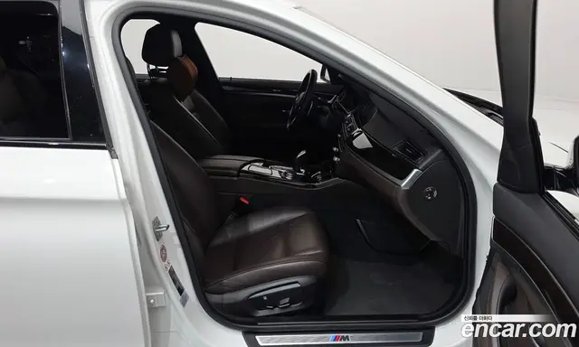 BMW 5 серия 2016 2.0 автомат (гидро), миниатюра 11 BMW 5 серия 2016 2.0 автомат (гидро), миниатюра 11