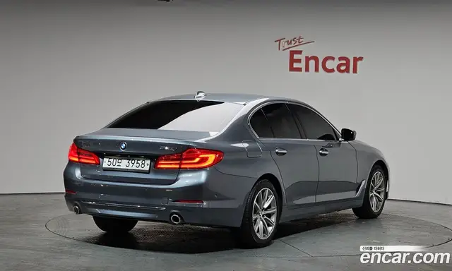 BMW 5 серия, 2018, 128 686 км