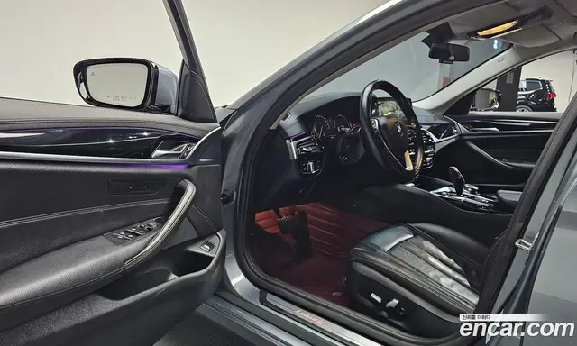 BMW 5 серия 2018 2.0 автомат (гидро), миниатюра 10 BMW 5 серия 2018 2.0 автомат (гидро), миниатюра 10