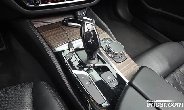 BMW 5 серия 2018 2.0 автомат (гидро), миниатюра 9 BMW 5 серия 2018 2.0 автомат (гидро), миниатюра 9