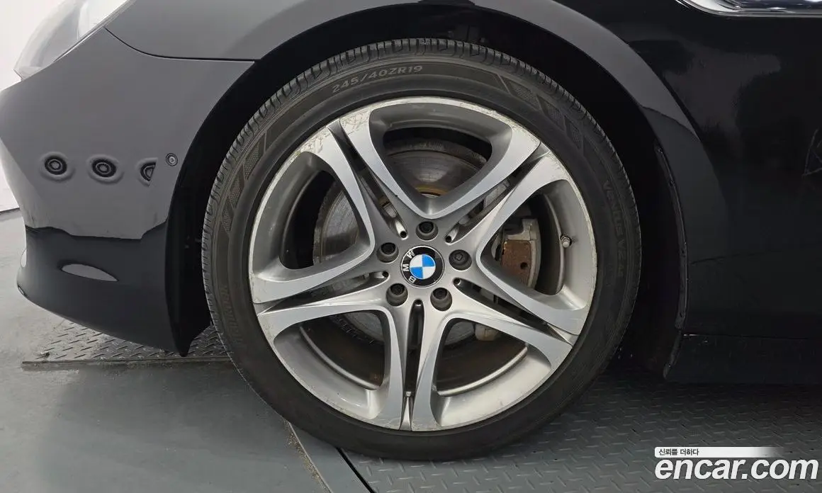 BMW 6 серия 2015 3.0 автомат (гидро), фото 5 BMW 6 серия 2015 3.0 автомат (гидро), фото 5