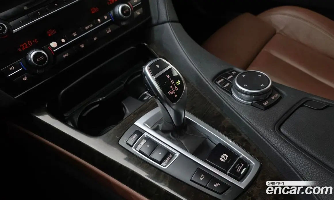 BMW 6 серия 2015 3.0 автомат (гидро), фото 9 BMW 6 серия 2015 3.0 автомат (гидро), фото 9
