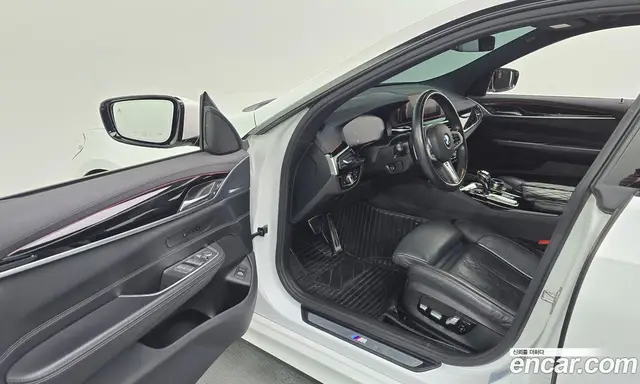 BMW 6 серия 2019 3.0 автомат (гидро), миниатюра 10 BMW 6 серия 2019 3.0 автомат (гидро), миниатюра 10