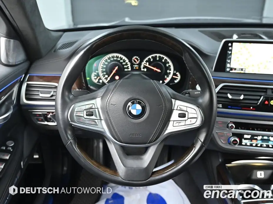 BMW 7 серия 2016 4.4 автомат (гидро), фото 13