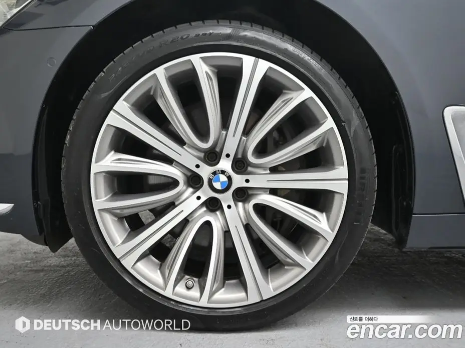 BMW 7 серия 2016 4.4 автомат (гидро), фото 5