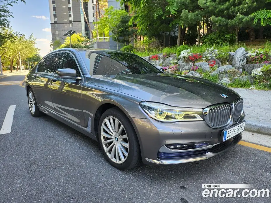 BMW 7 серия 2016 3.0 автомат (гидро), фото 20 BMW 7 серия 2016 3.0 автомат (гидро), фото 20