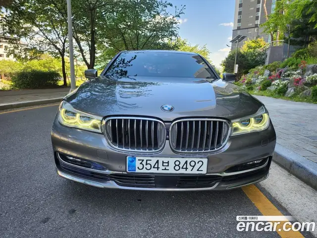 BMW 7 серия 2016 3.0 автомат (гидро), миниатюра 3 BMW 7 серия 2016 3.0 автомат (гидро), миниатюра 3