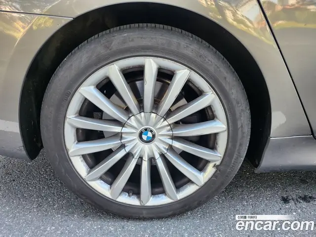 BMW 7 серия 2016 3.0 автомат (гидро), миниатюра 5 BMW 7 серия 2016 3.0 автомат (гидро), миниатюра 5