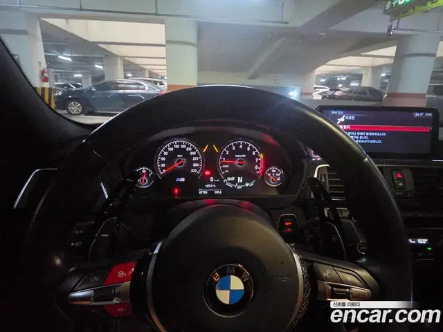 BMW M3 2018 3.0 автомат (гидро), миниатюра 6