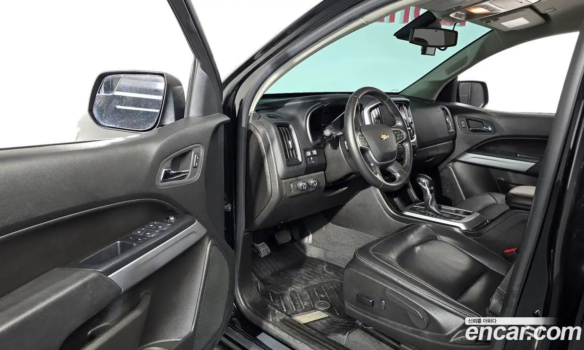 Chevrolet Colorado 2022 3.6 автомат (гидро), фото 13