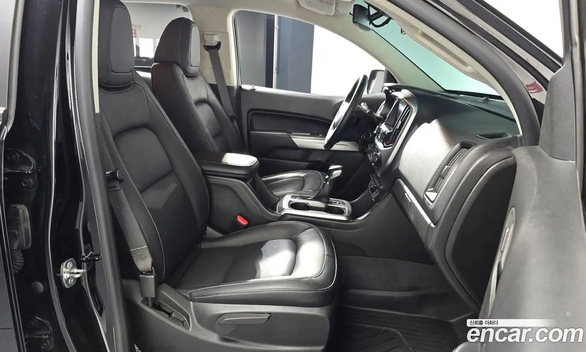 Chevrolet Colorado 2022 3.6 автомат (гидро), фото 16