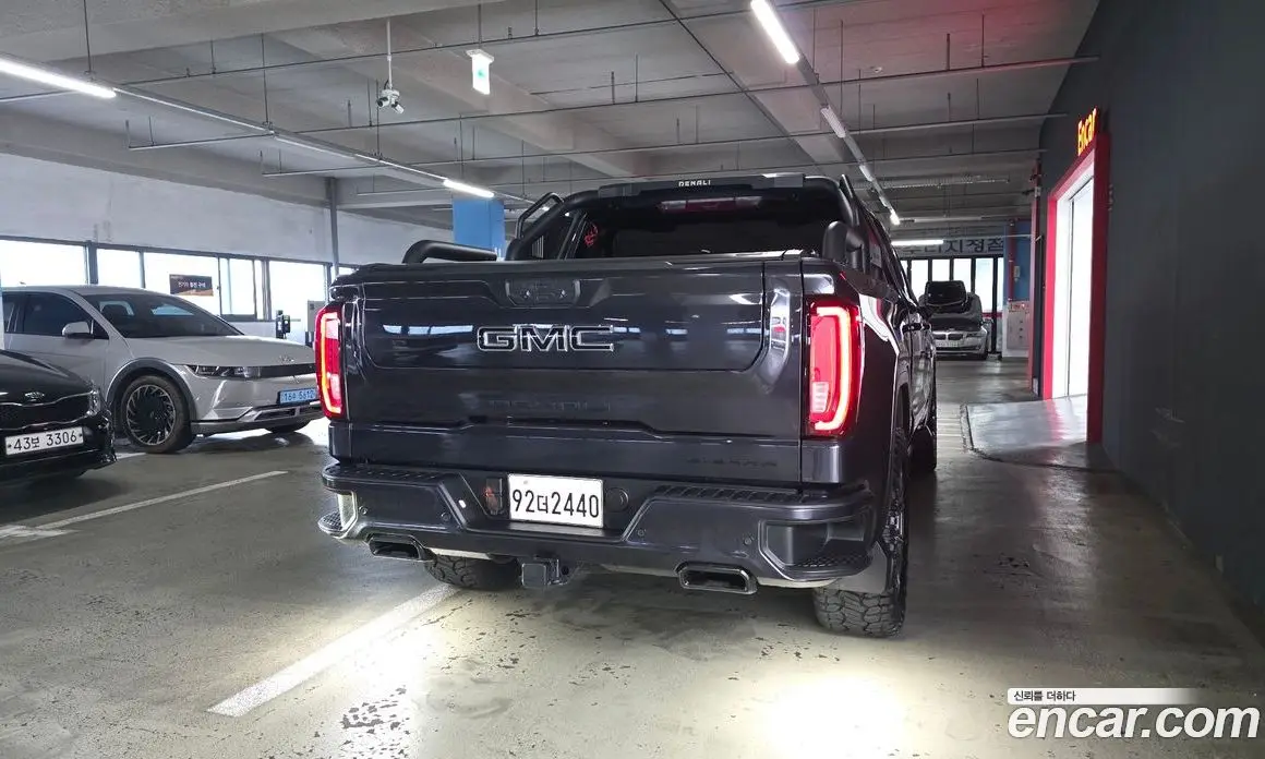 GMC Sierra 2024 6.2 автомат (гидро), фото 4 GMC Sierra 2024 6.2 автомат (гидро), фото 4