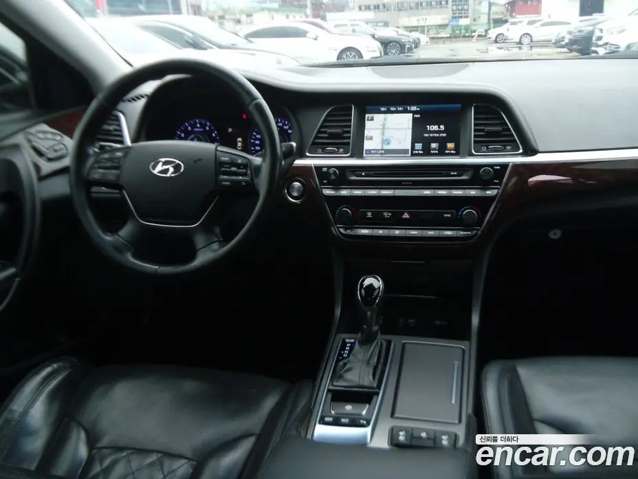 Hyundai Aslan 2014 3.3 автомат (гидро), фото 16