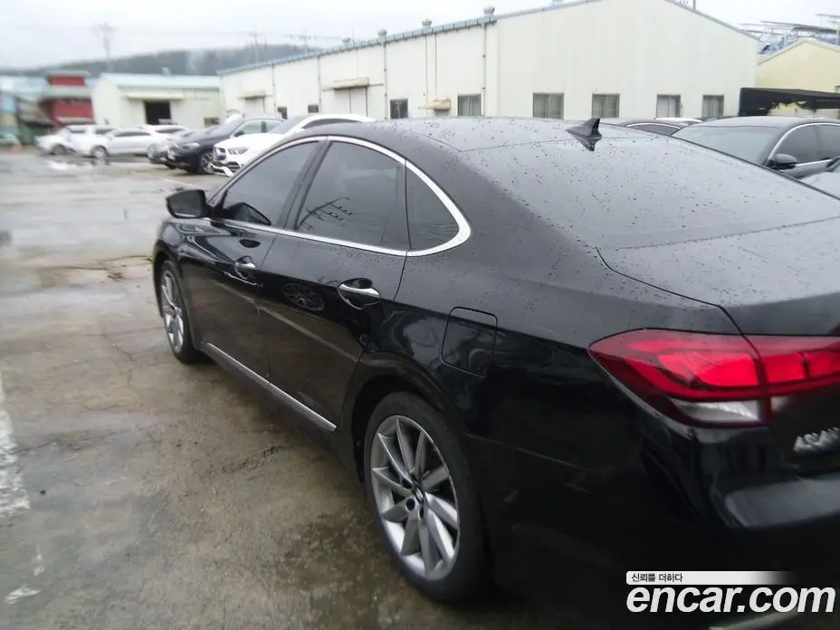 Hyundai Aslan 2014 3.3 автомат (гидро), фото 3