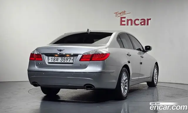 Hyundai Genesis 2010 3.3 автомат (гидро), миниатюра 2
