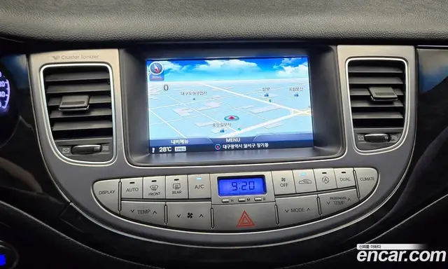 Hyundai Genesis 2013 3.8 автомат (гидро), миниатюра 12