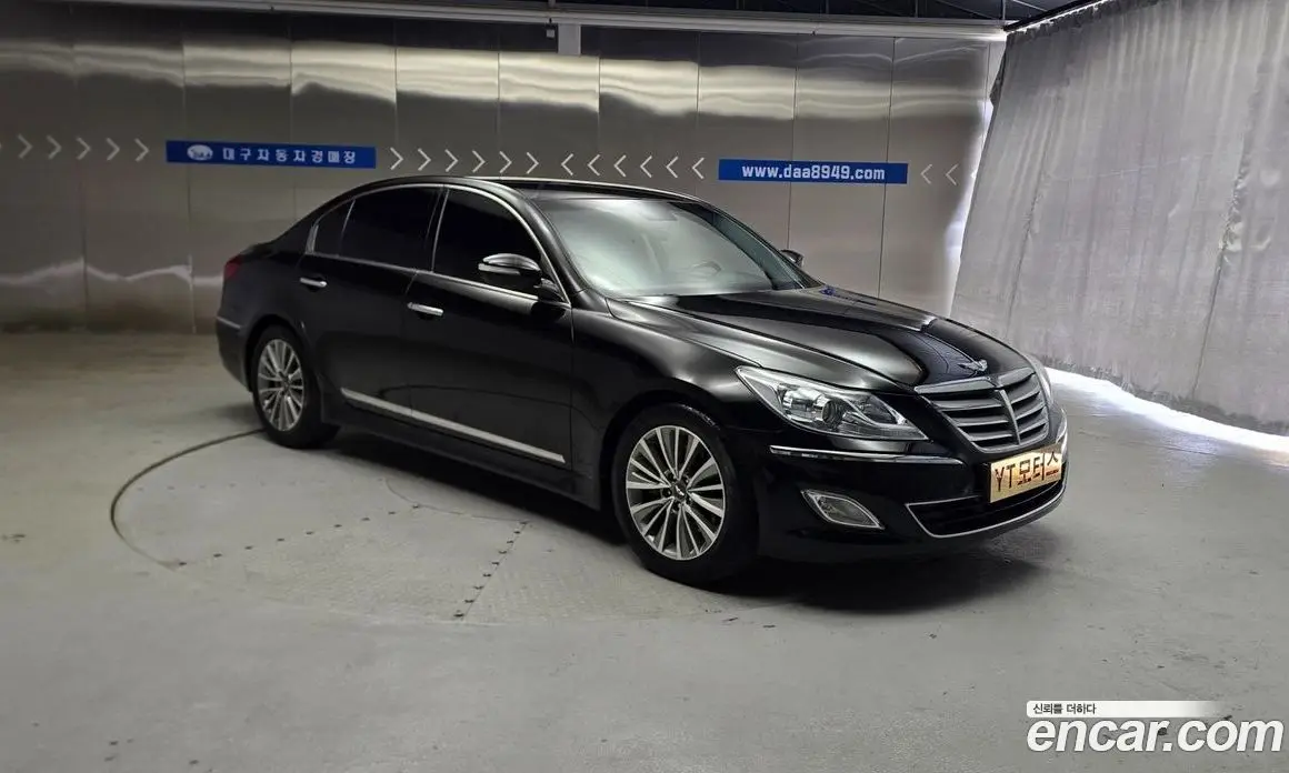 Hyundai Genesis 2013 3.8 автомат (гидро), фото 3