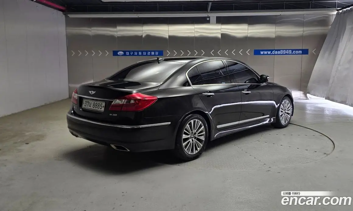 Hyundai Genesis 2013 3.8 автомат (гидро), фото 6