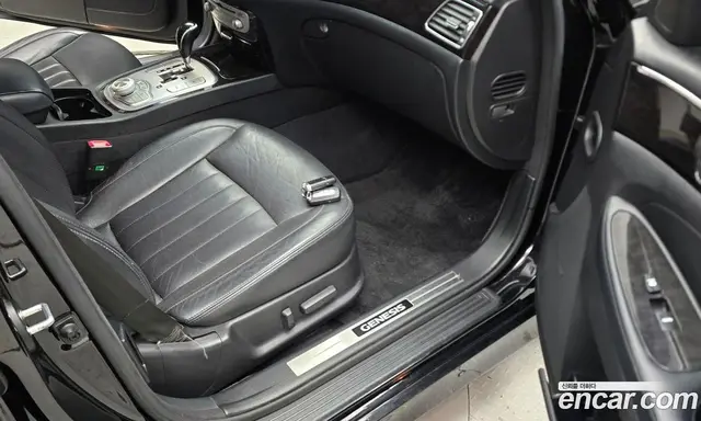 Hyundai Genesis 2013 3.8 автомат (гидро), миниатюра 10