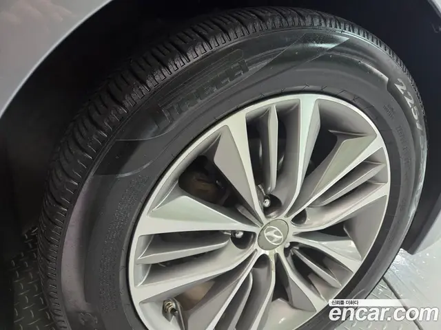 Hyundai Grandeur 2015 3.0 автомат (гидро), миниатюра 5 Hyundai Grandeur 2015 3.0 автомат (гидро), миниатюра 5