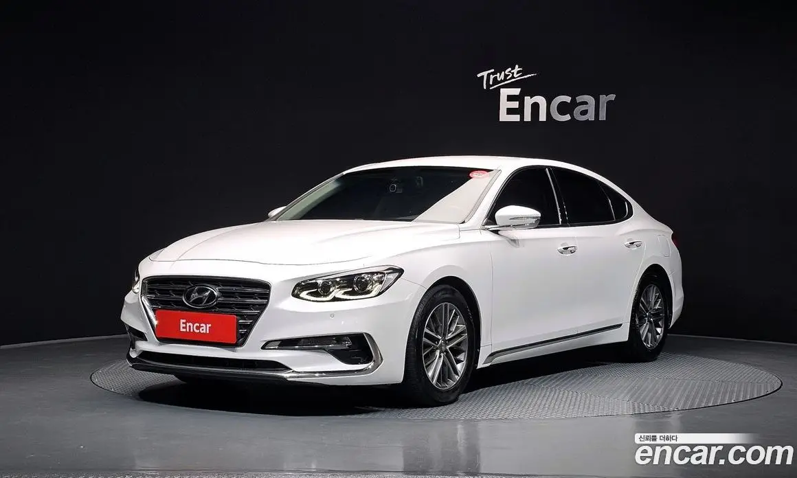 Hyundai Grandeur 2016 2.4 автомат (гидро), фото 1 Hyundai Grandeur 2016 2.4 автомат (гидро), фото 1