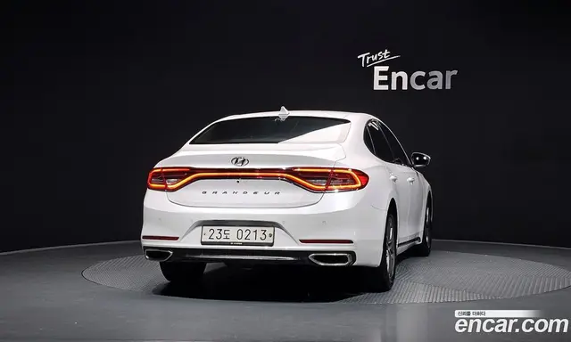Hyundai Grandeur 2016 2.4 автомат (гидро), миниатюра 4 Hyundai Grandeur 2016 2.4 автомат (гидро), миниатюра 4