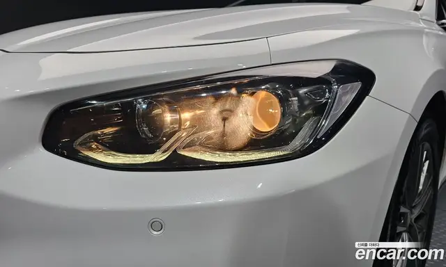 Hyundai Grandeur 2016 2.4 автомат (гидро), миниатюра 8 Hyundai Grandeur 2016 2.4 автомат (гидро), миниатюра 8