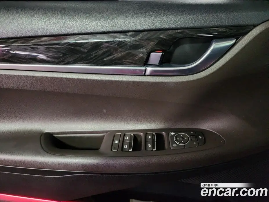 Hyundai Grandeur 2018 2.4 автомат (гидро), фото 14 Hyundai Grandeur 2018 2.4 автомат (гидро), фото 14
