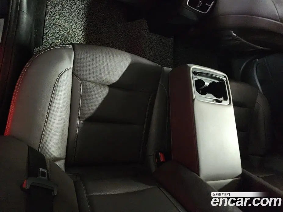 Hyundai Grandeur 2018 2.4 автомат (гидро), фото 18 Hyundai Grandeur 2018 2.4 автомат (гидро), фото 18