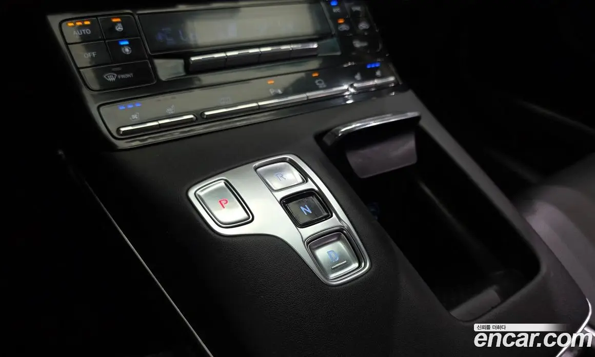 Hyundai Grandeur 2022 2.5 автомат (гидро), фото 12