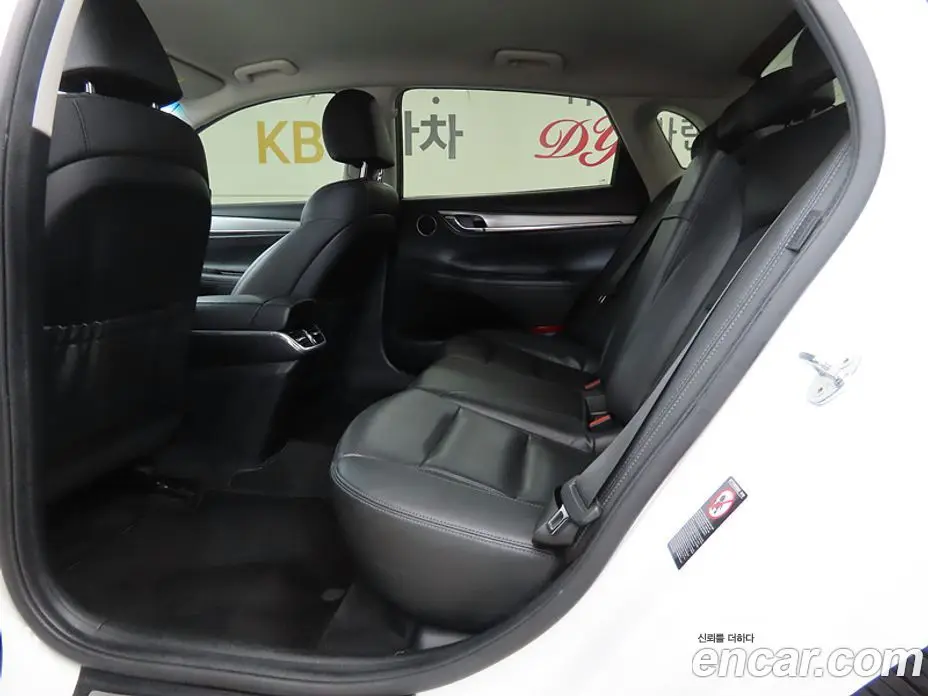 Hyundai Grandeur 2022 2.5 автомат (гидро), фото 6