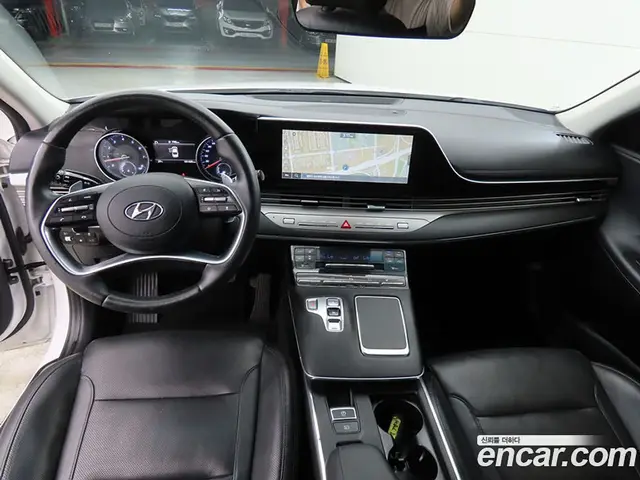 Hyundai Grandeur 2022 2.5 автомат (гидро), миниатюра 7