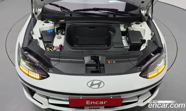 Hyundai Ioniq 6 2022 0.1 автомат (гидро), миниатюра 6