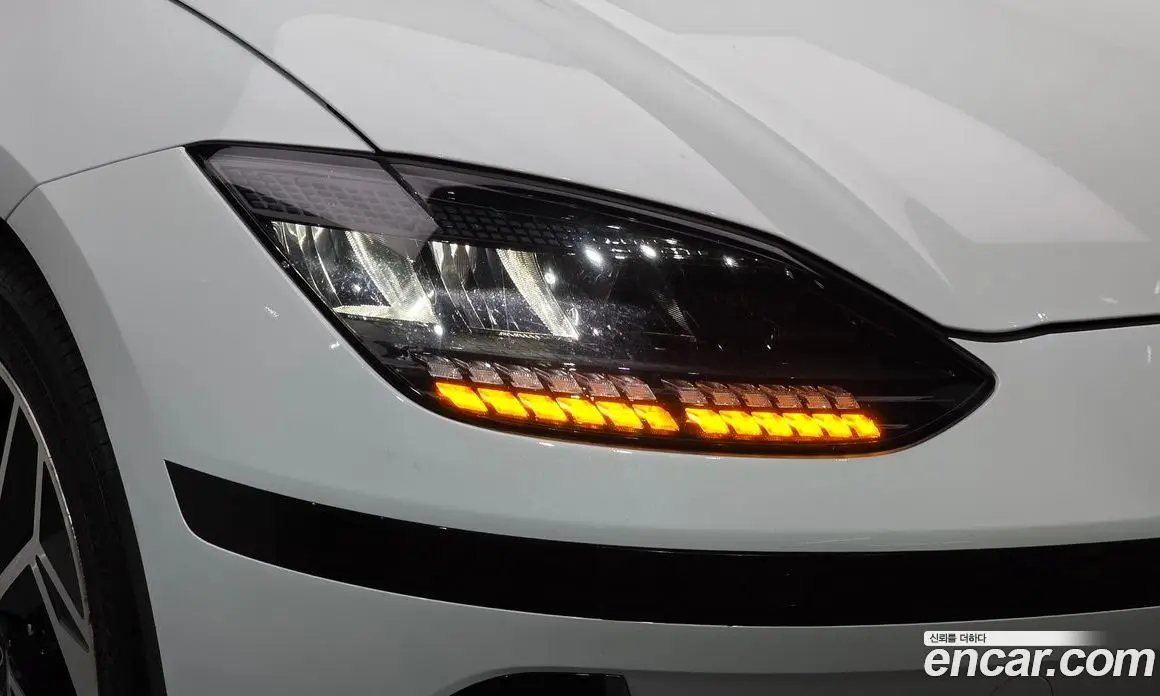Hyundai Ioniq 6 2022 0.1 автомат (гидро), фото 8