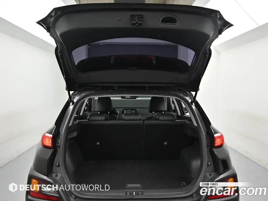 Hyundai Kona 2017 1.6 автомат (гидро), фото 18