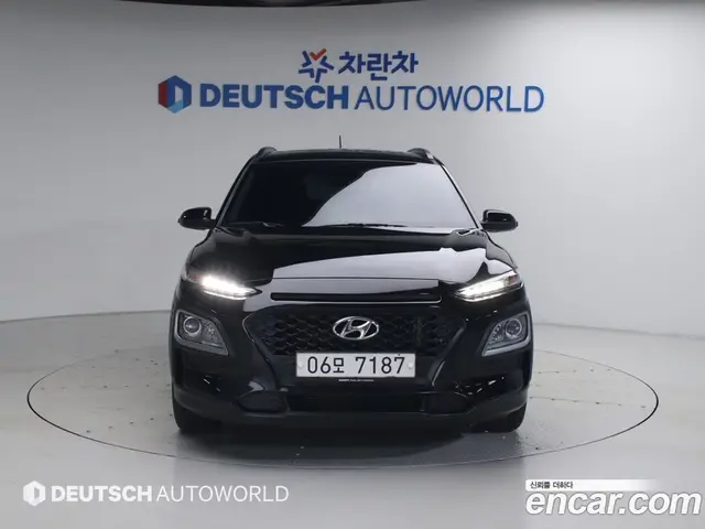Hyundai Kona 2017 1.6 автомат (гидро), миниатюра 3